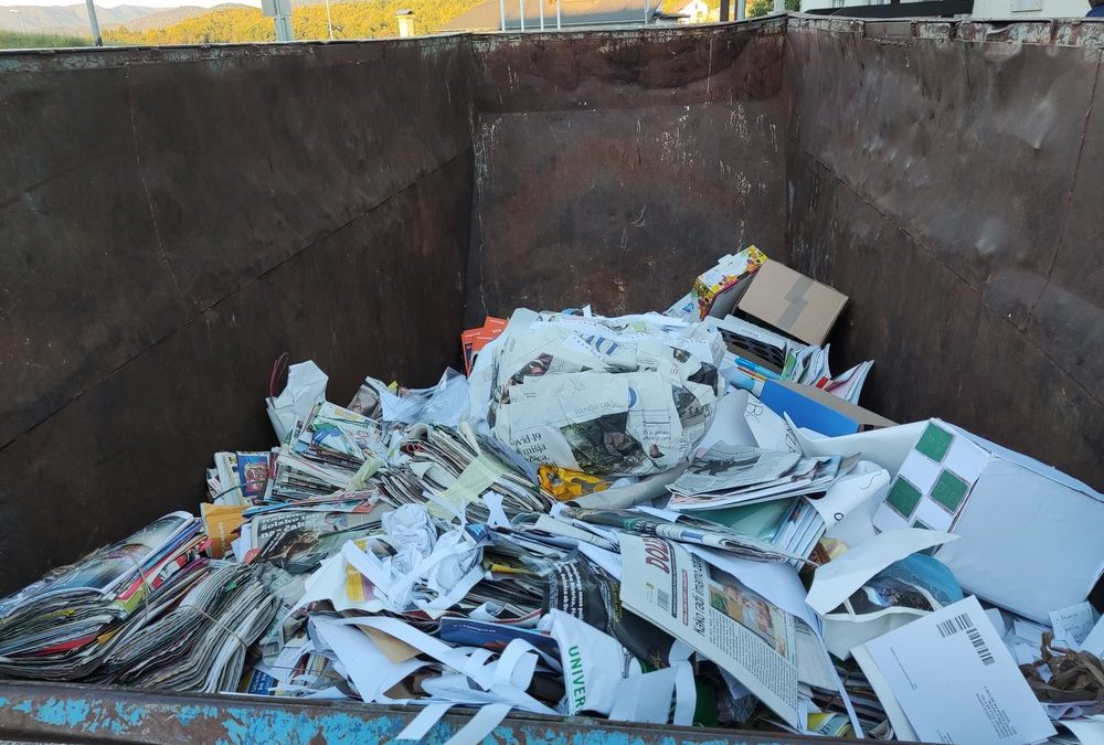 ZBIRALNA AKCIJA ODPADNEGA PAPIRJA