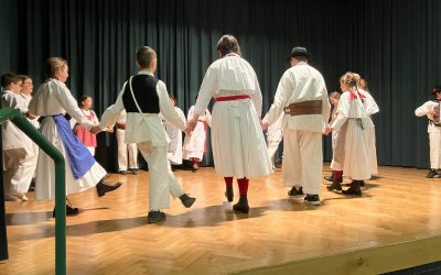 FOLKLORNI NASTOP ZA GOSTE IZ AVSTRIJE