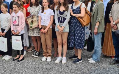 Ajda Zgaga Misja je najboljša belokranjska pesnica!