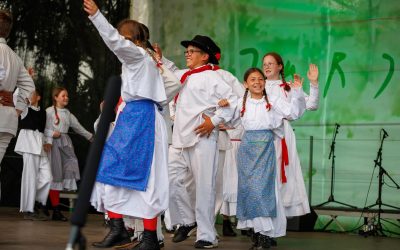 ŠE ZADNJA DVA NASTOPA MLADIH FOLKLORNIKOV V ŠOLSKEM LETU 2023/2024